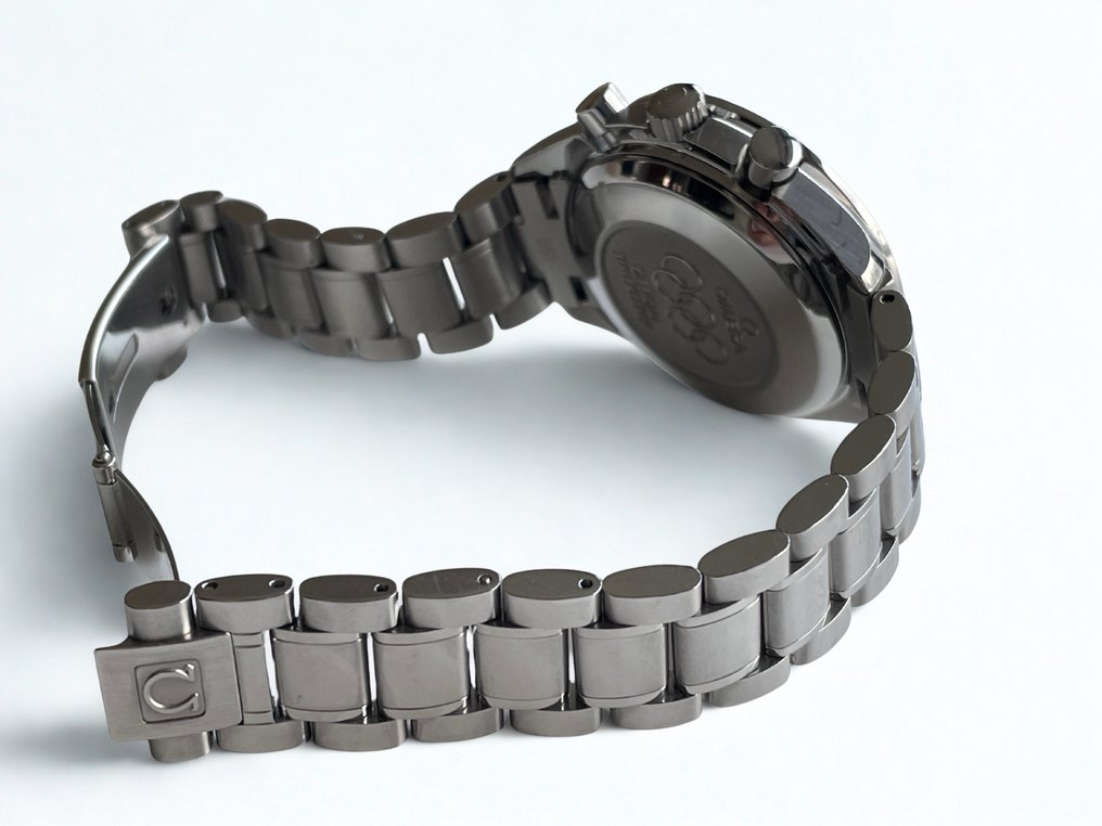 Omega - Speedmaster - 323.10.40.40.04.001 - Herren - 2000-2010 #3.2