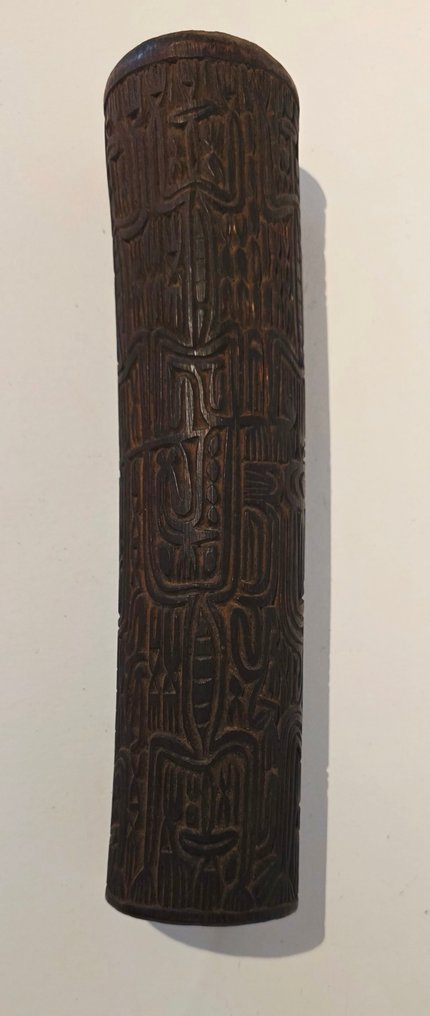 Snelhoorn - πρώην συλλογή Jac Hoogerbrugge. - Fu - Asmat - Δυτικό Παπούα #1.0