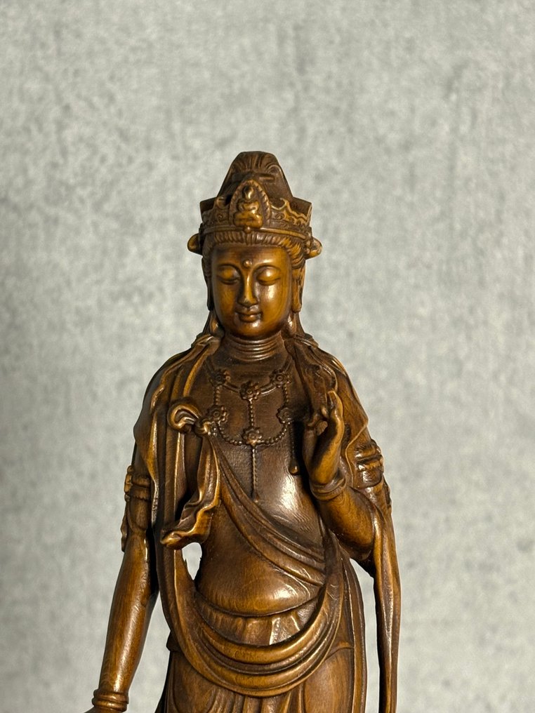 Guan Yin - Buxushout - China - Eind 20e eeuw #1.0
