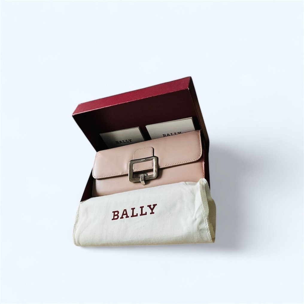 Bally - Cartera #2.1