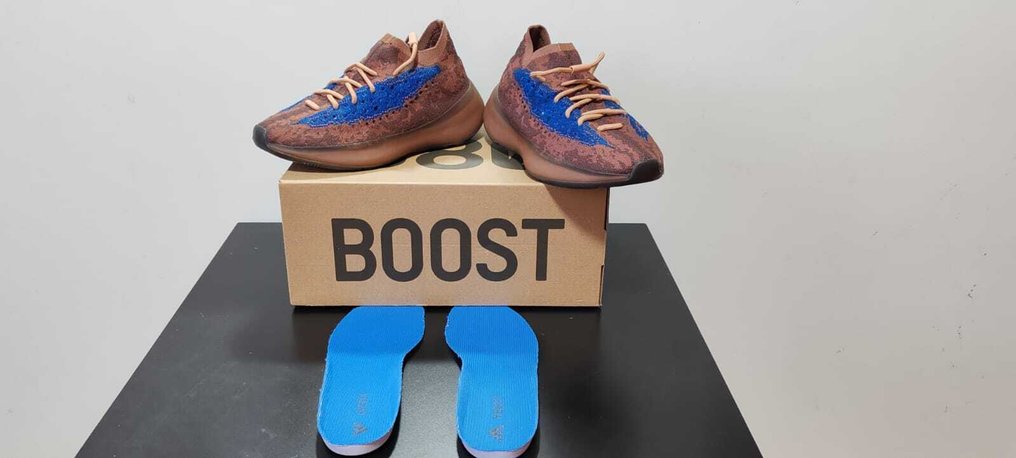 Adidas - Yeezy Boost 380 - Low-top trainers - Size: EU 41.5 - New with tags #3.2