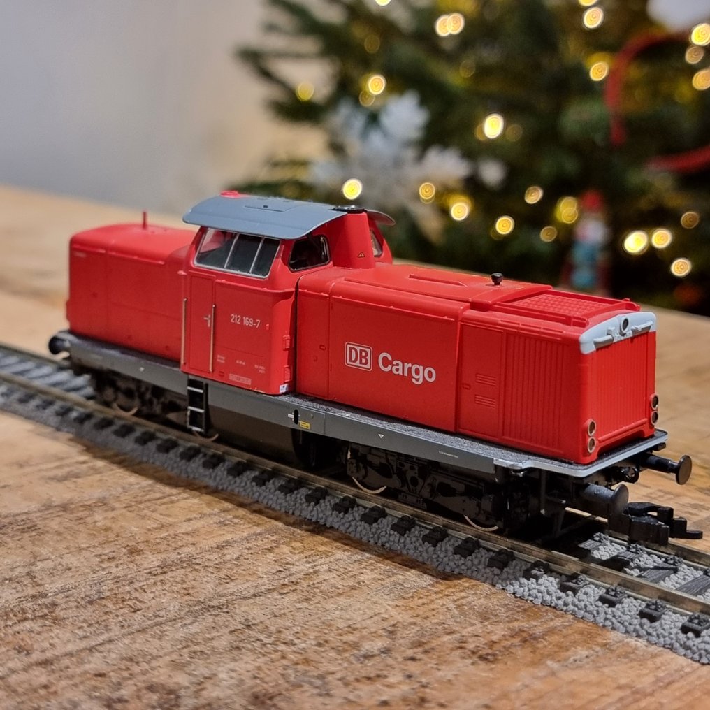 Roco H0 - 63980 - Πετρελαιοκίνητη μηχανή τρένου (1) - Μαγνητικό + ψηφιακό για αισθητήρα reed. - DB Cargo #1.0