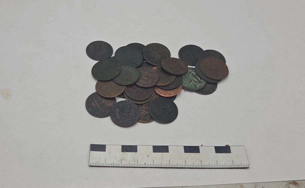 Netherlands, Dutch East Indies. Duit 1700-1800, 30 stuks  (No reserve price) #1.0