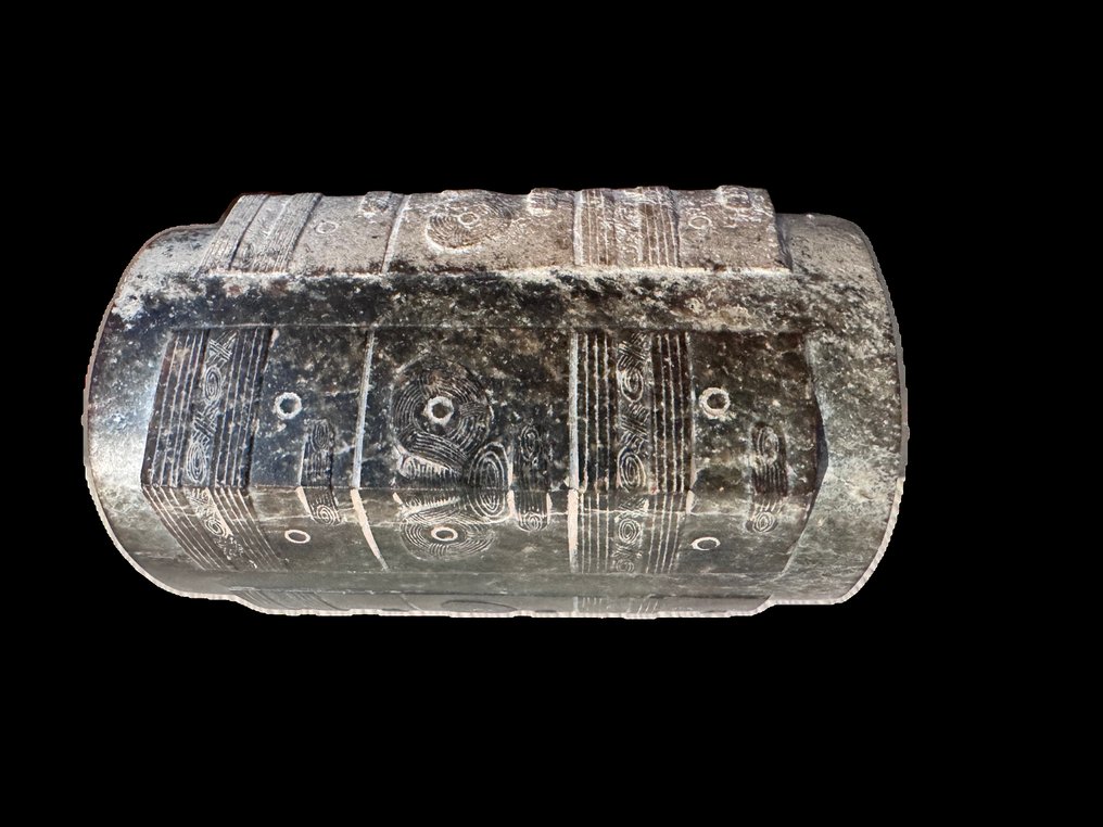 Chinois ancien, néolithique jade Cong en jade avec masques de Taotie, Liangzhou - 13.5 cm #4.3