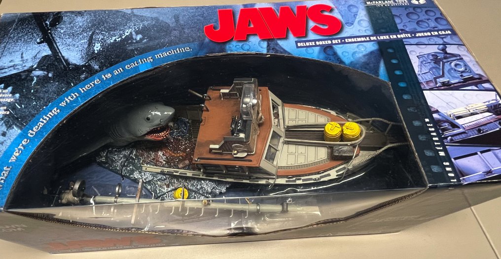 Jaws, Deluxe Boxset from 2001 - in New condition, sealed - McFarlane Toys #4.3
