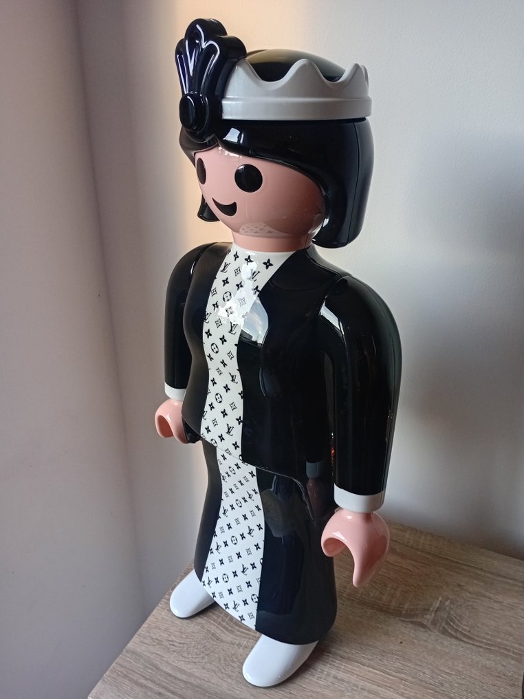 picart - Playmobil princesse Louis vuitton 65cm #1.0
