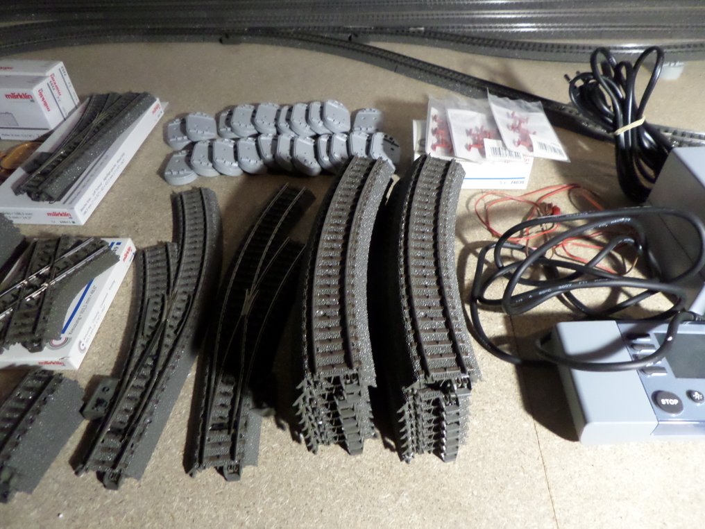 Märklin H0 - Voie ferrée pour trains miniatures (1) - Voies C avec aiguillages Mobile Station etc. #1.0