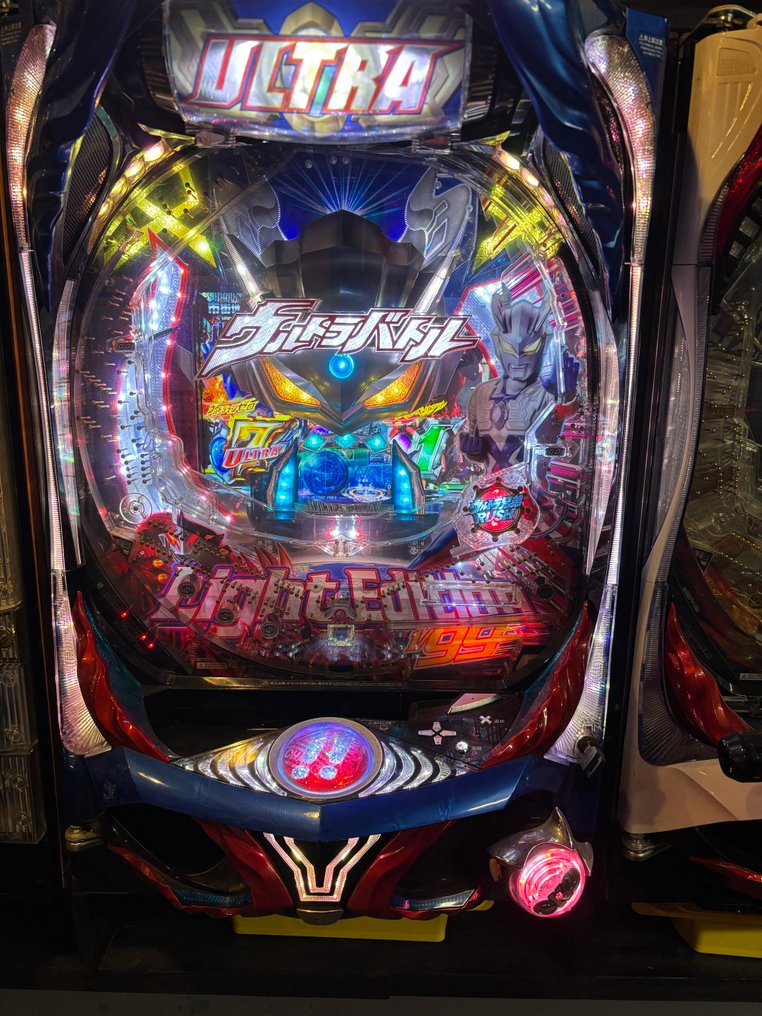 Daiichi - Κερματοδέκτης - Ultraman light version - Πατσίνκο  #4.3