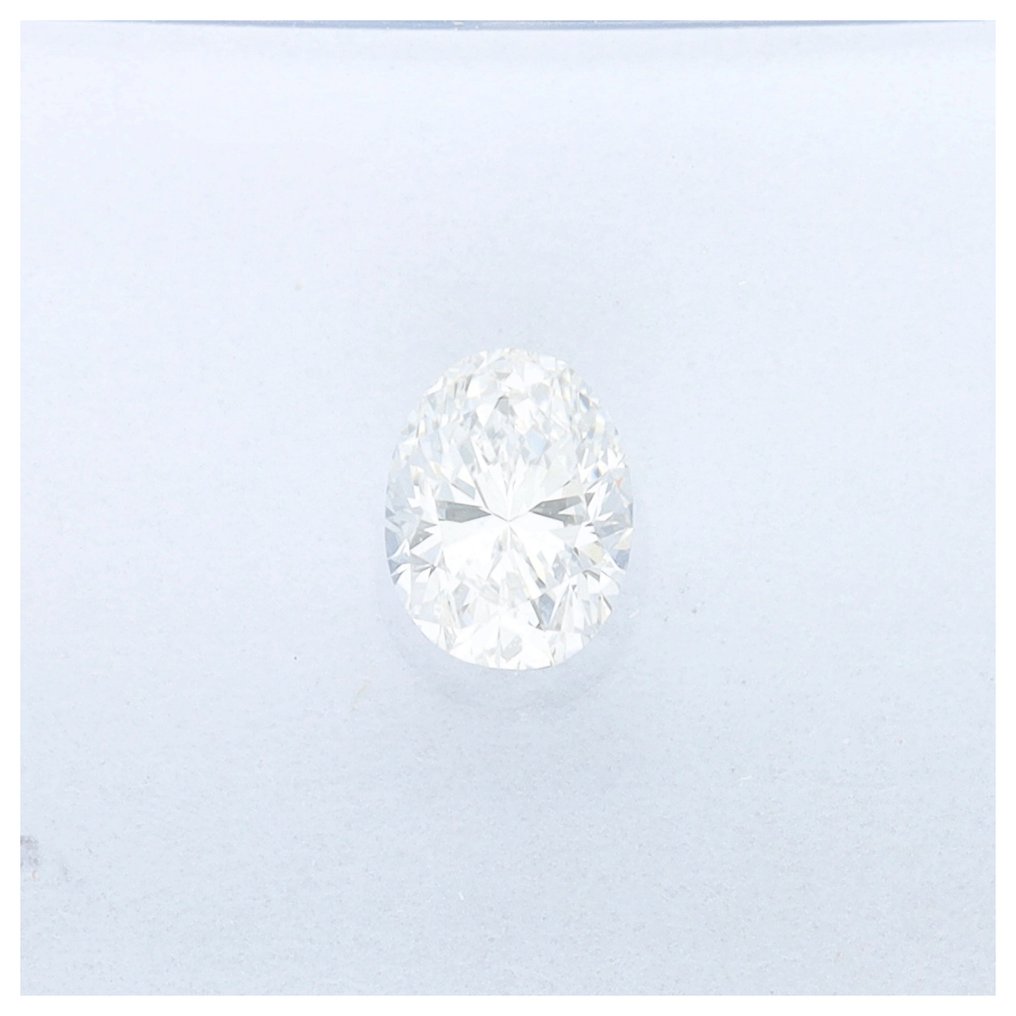 Zonder minimumprijs - 1 pcs Diamant (Natuurlijk) - 0.26 ct - Ovaal - E - VVS1 - International Gemological Institute (IGI) #1.0