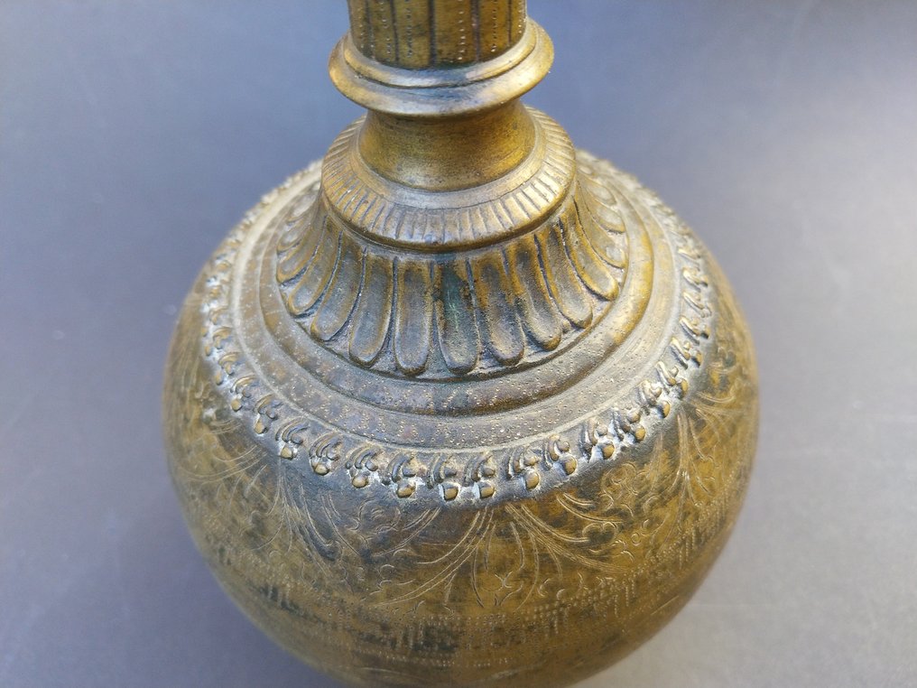 瓶狀花瓶  - 黄铜色 - 圣水瓶 Surahi #2.1