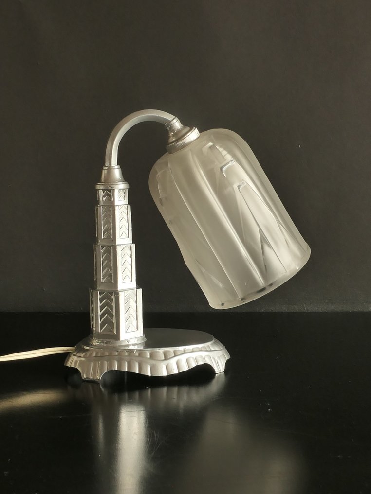 Muller Frères Luneville - Table lamp - Building - Régule and frosted glass - Art Deco #1.0