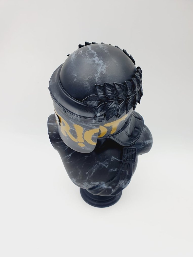 Abel Octovan - NO RESERVE Mighty Jaxx x Abell Octovan -Anti Supremacy: The Legacy #3.2