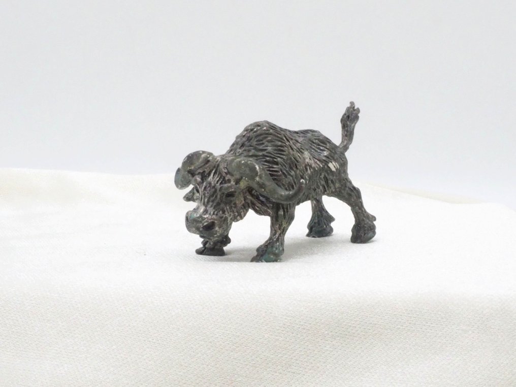 Miniatyrfigur - Bufalo - .800 silver #4.3