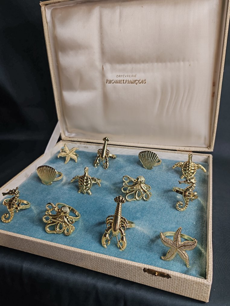 Δαχτυλίδι πετσέτας (12)  - Μπρούντζος #1.0