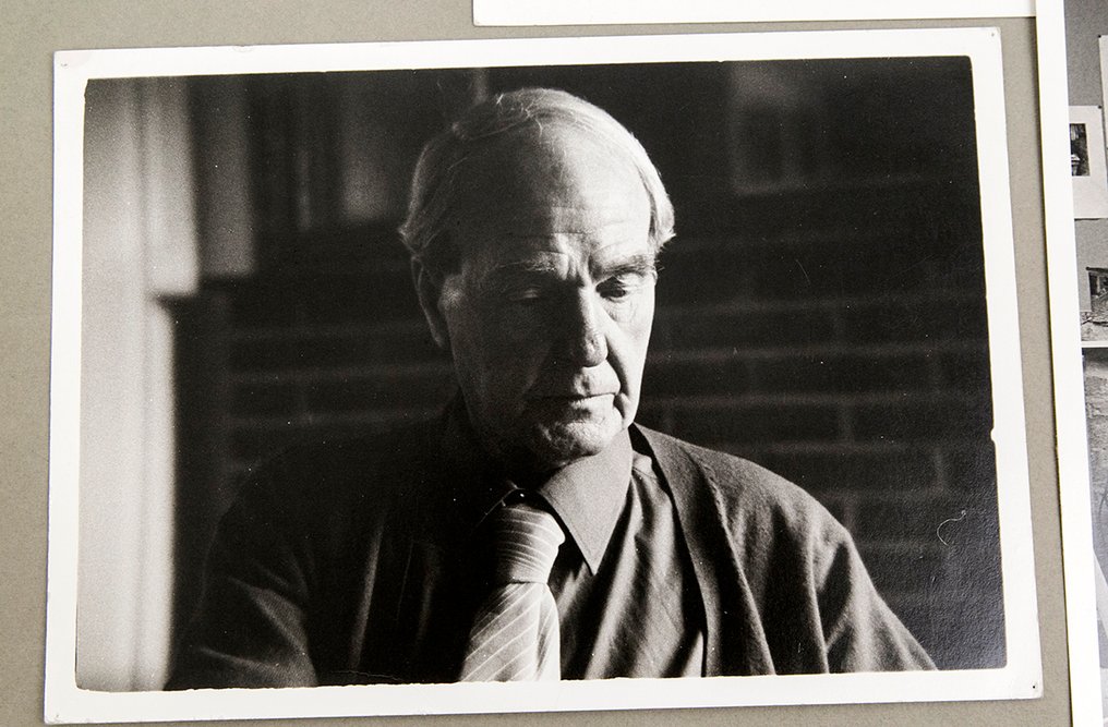 Jonathan Bayer - Henry Moore, 5 5 portraits #3.2