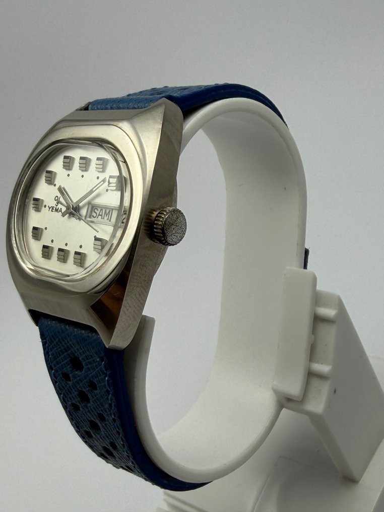 Yema - Vintage Cushion Case Day-Date Watch – Manual Wind – Swiss Made – 1960s - No reserve price - Men - 1960-1969 #3.2