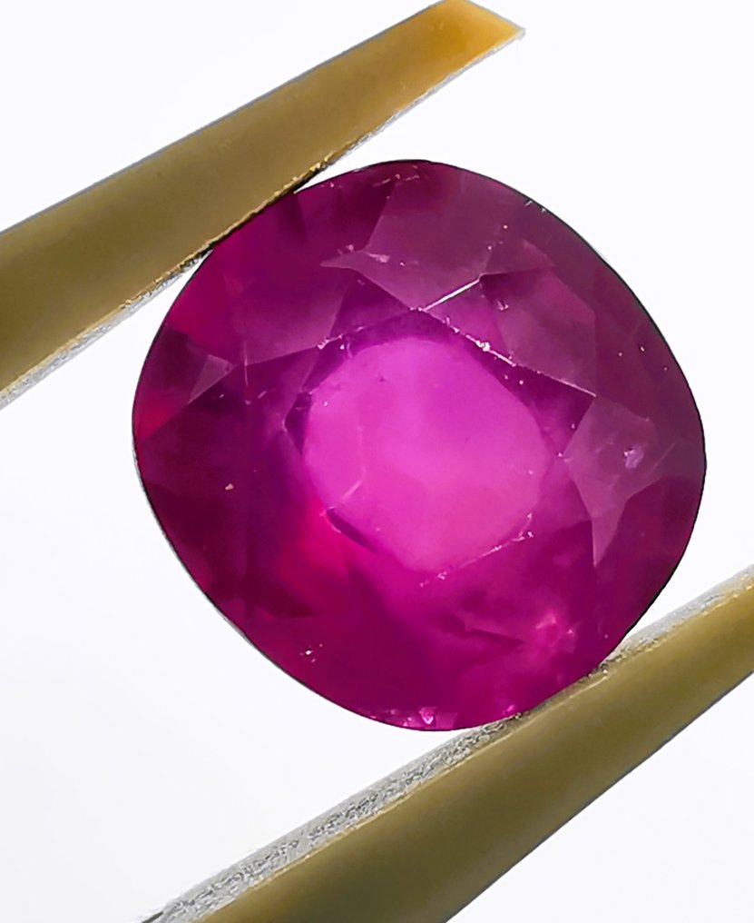 No reserve price - 1 pcs  Purple Sapphire  - 3.99 ct - Instituto Gemólogico Español (IGE) #4.3