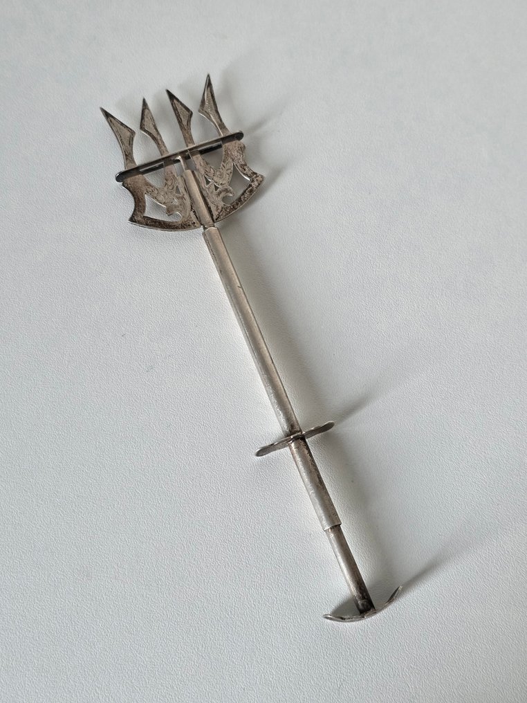 Gedetailleerde zilveren Vleesvork 'mechanische serveervork' ca. 1900 - Widelec - Srebro #2.1