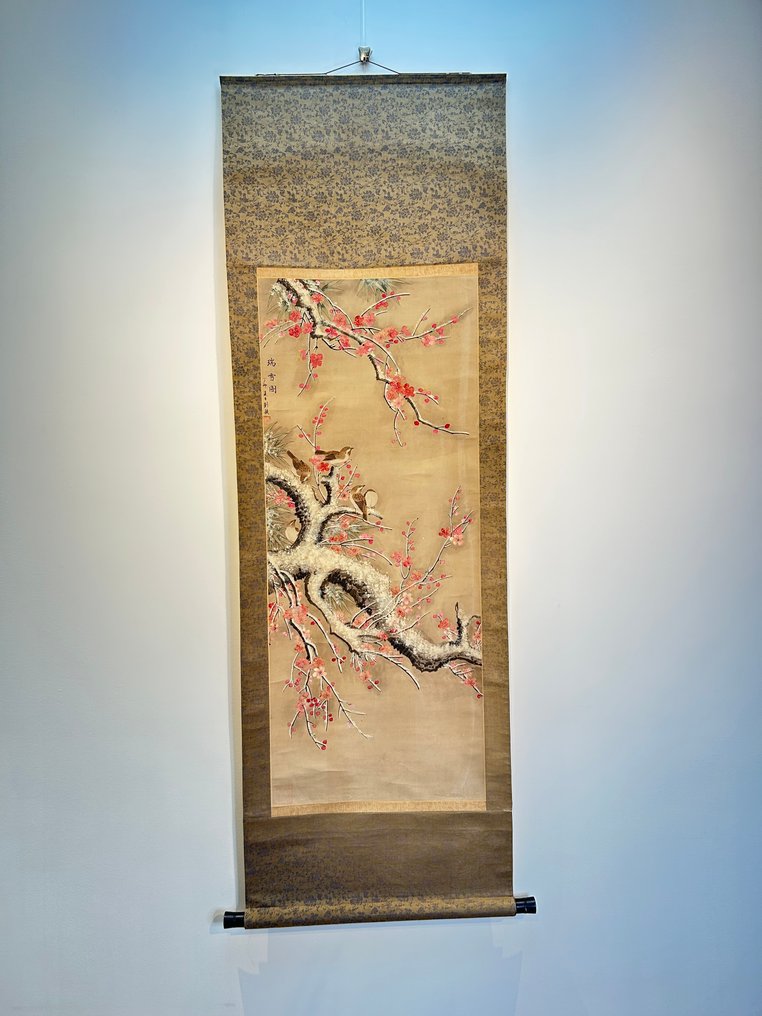 winterprunus met mussen - Unknown artist, signed Liu Ying - China  (Ohne mindestpreis) #1.0