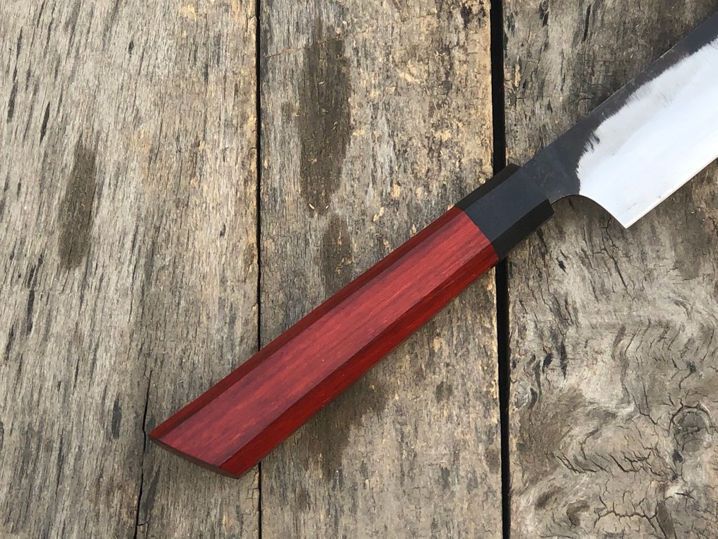Μαχαίρι κουζίνας - Χειροποίητο μαχαίρι σεφ για σούσι, ειδικό ιαπωνικό ατσάλι, φυσική λαβή από κόκκινο ξύλο. - Βόρεια Αμερική - Δερμάτινα θήκη (S1) #1.0
