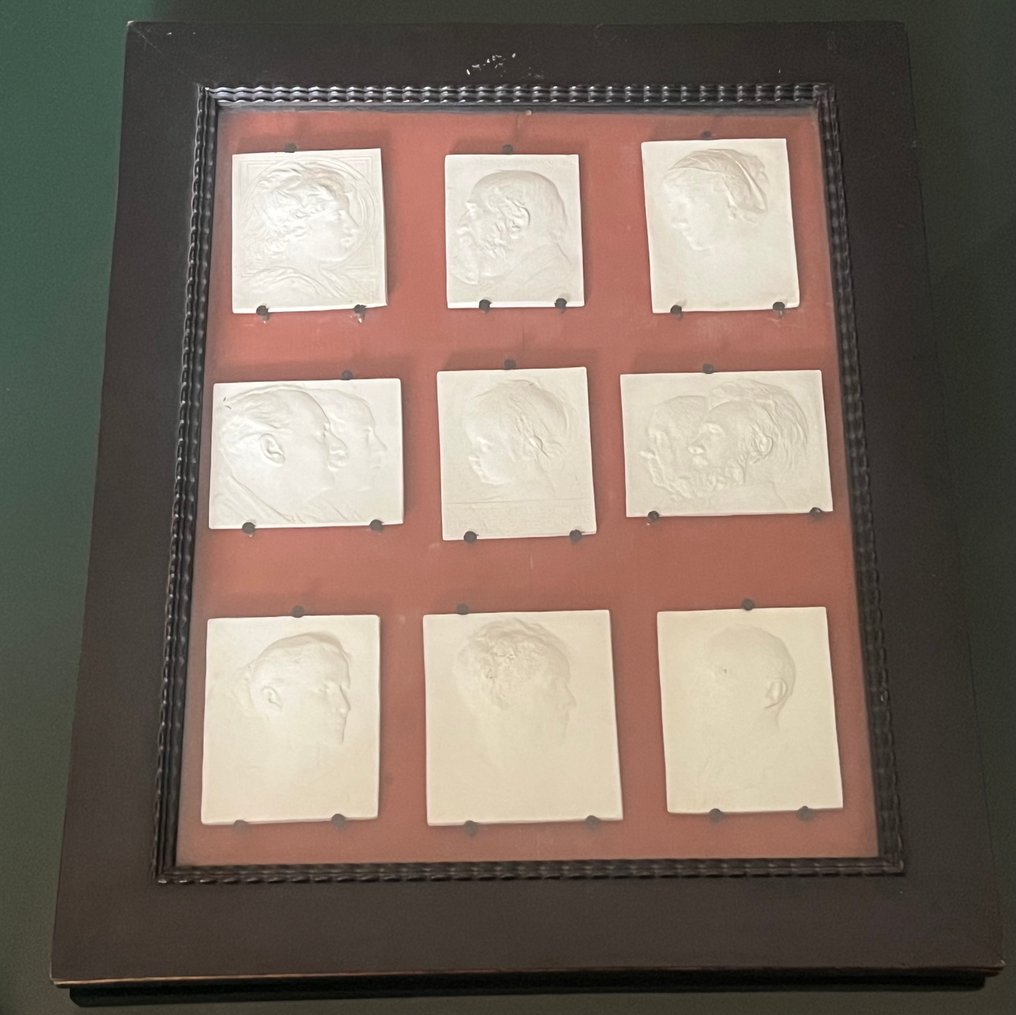 Jules Pierre van Biesbroeck (1873-1965) - Rilievo, Studi di figure - 30 cm - Gesso #1.0