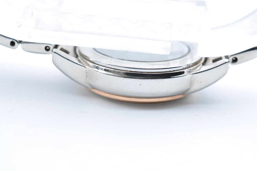 Seiko - EXCELINE - Bez ceny minimalnej
 - 1B22-0AJ0 - Kobieta - 2000-2010  #4.3