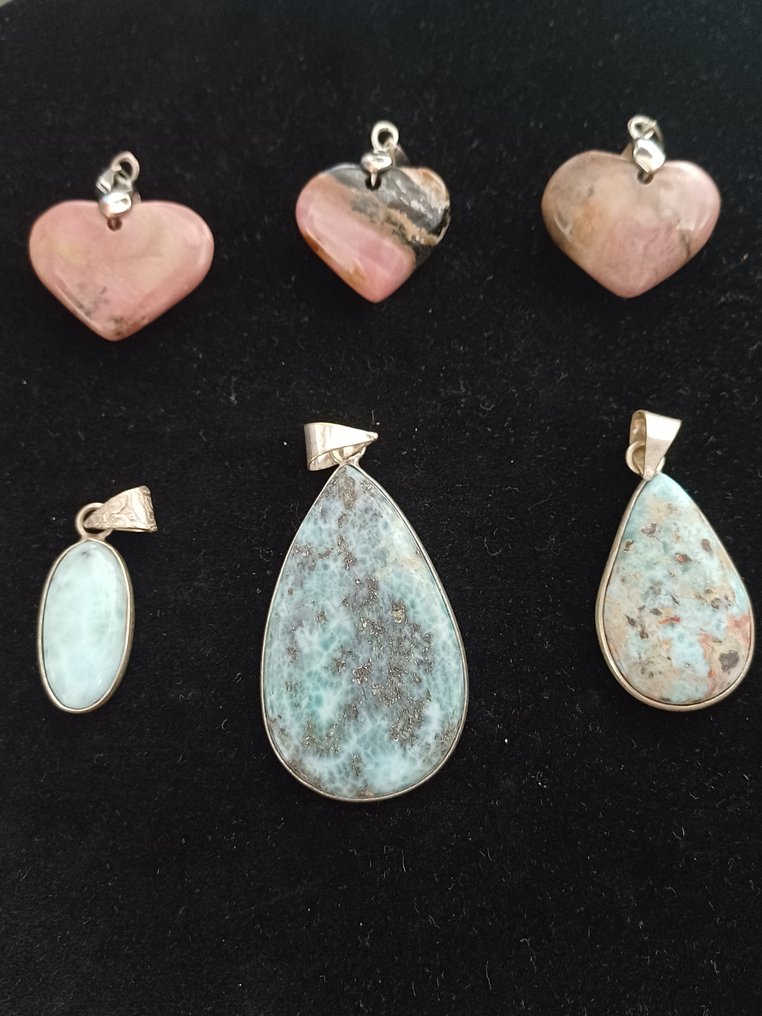 Λάριμαρ Μενταγιόν - Ύψος: 3.1 cm - Πλάτος: 2.4 cm- 33.15 g - (6) #1.0