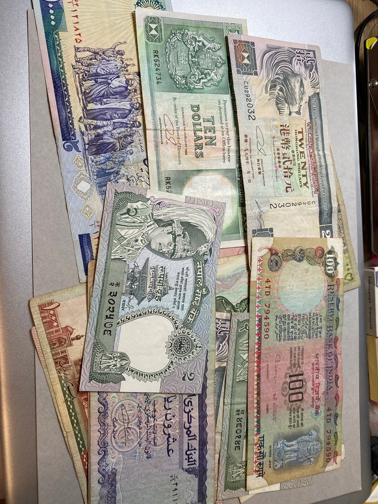 世界. - 50 banknotes - various dates  (没有保留价) #2.1