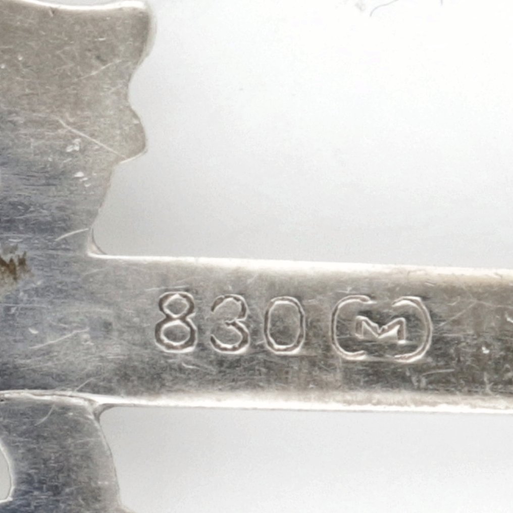 Sem preço de reserva - Pregadeira Prata #4.3