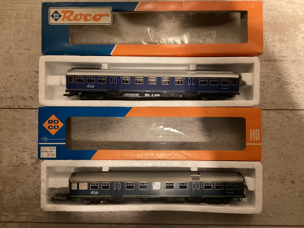 Roco H0 - Model train passenger carriage (2) - 2 x passenger carriages plan W - NS #1.0