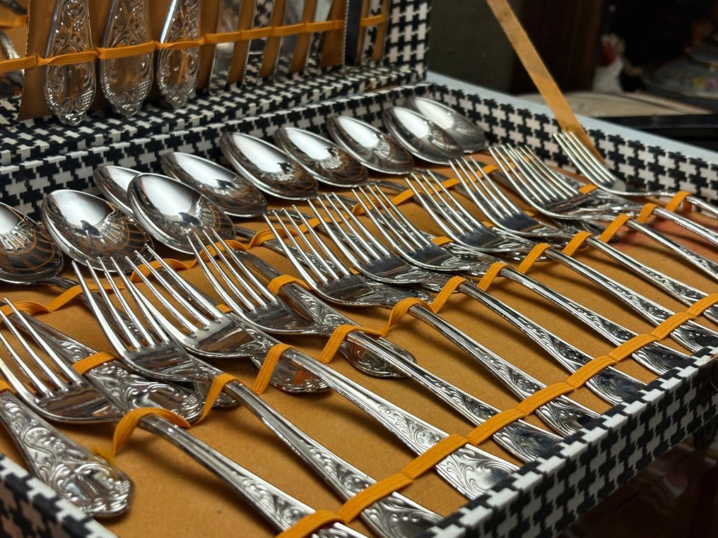 Set de 12 tacâmuri (51) - Placat cu argint #1.0