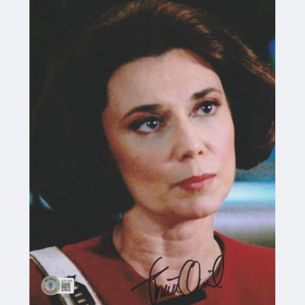 Star Trek - Signed by Tricia O'Neil (Captain Garrett) #1.0
