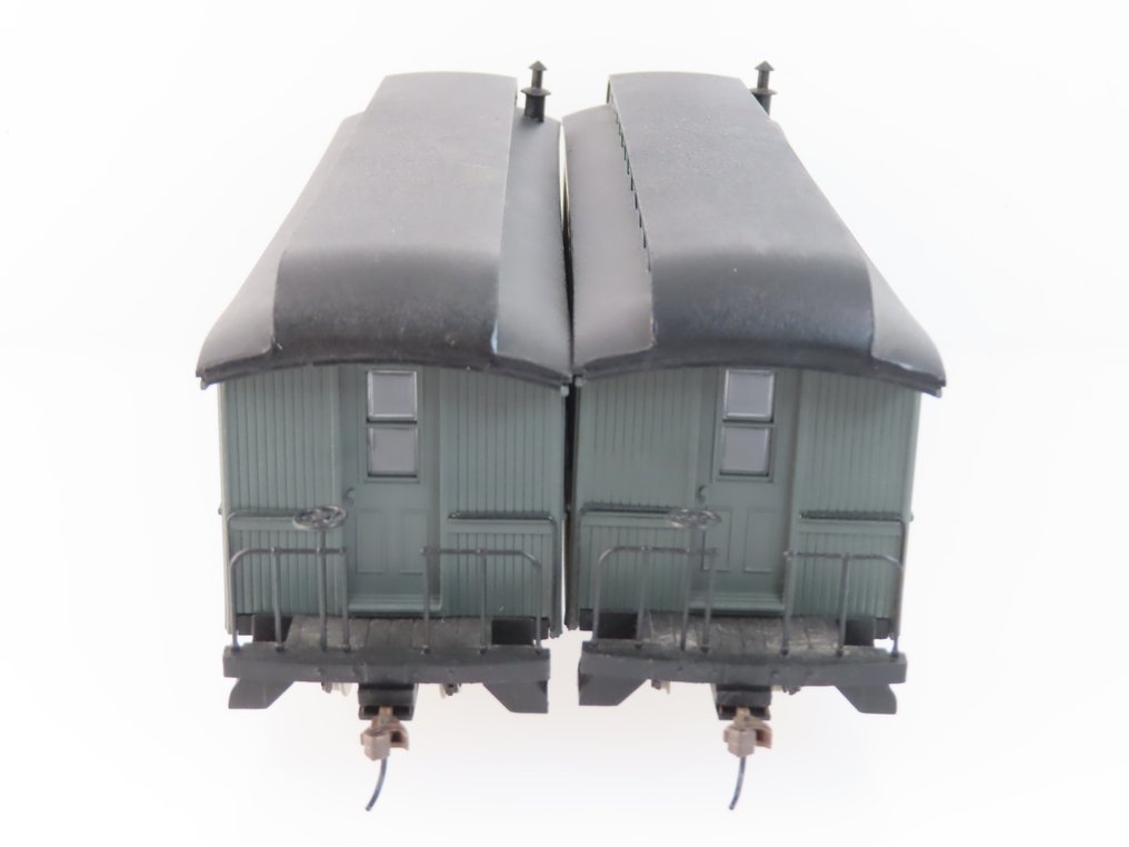 Spectrum 0n30 - Modelltog passasjervogn (2) - 2x fire-seters passasjervogner - Privaat #4.3