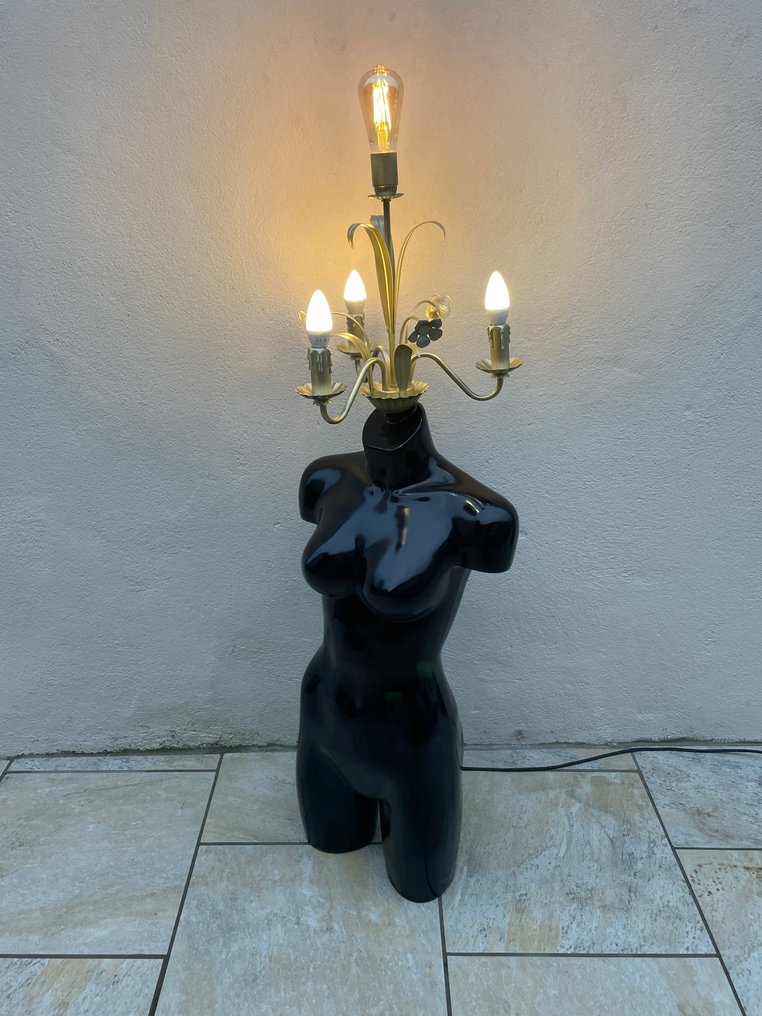 Lampe - Metal, Plast #1.0