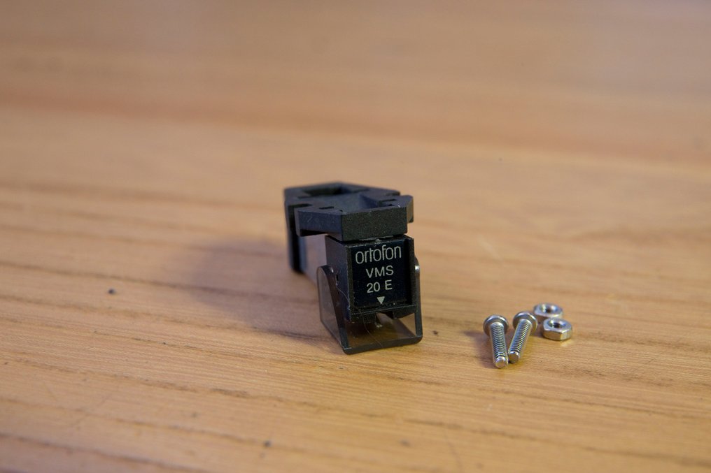 Ortofon - VMS 20E Patruuna ja/tai neulat #1.0