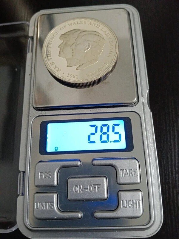 United Kingdom. Commemorative coin Émission commémorative (mariage Charles & Diana) / 1981  (No reserve price) #3.2