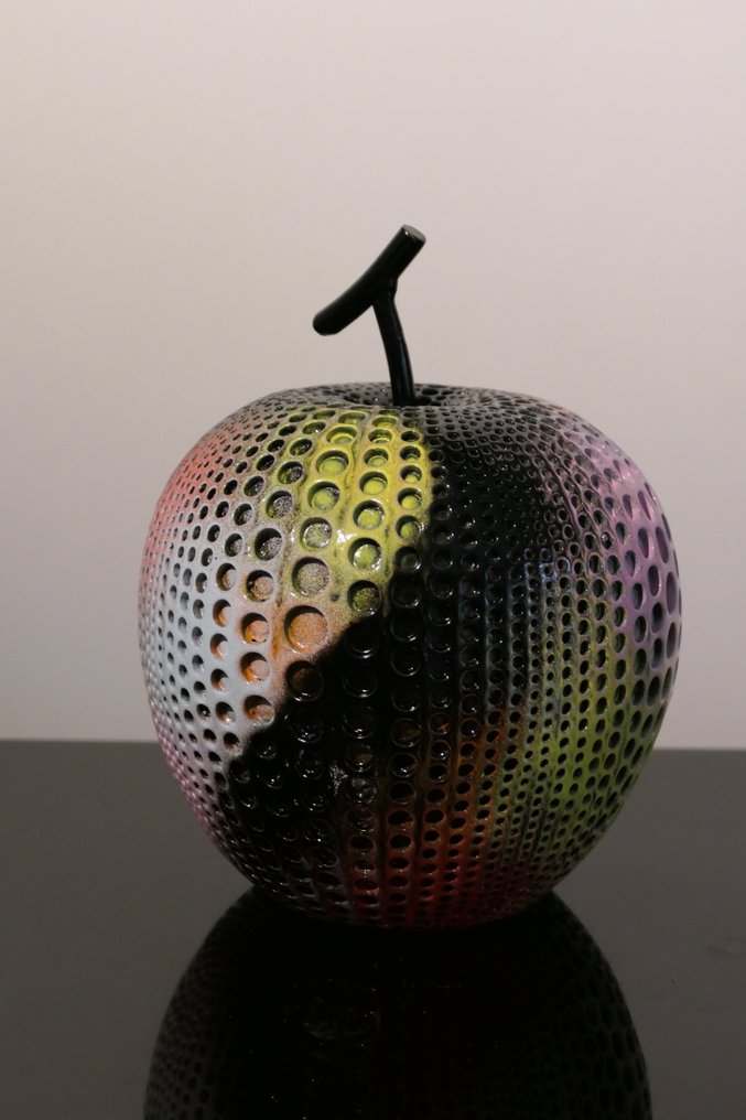 Rich'ART - Pomme multicolore en résine dans le style de Yayoi Kusama - Edition limitée et numérotée #1.0