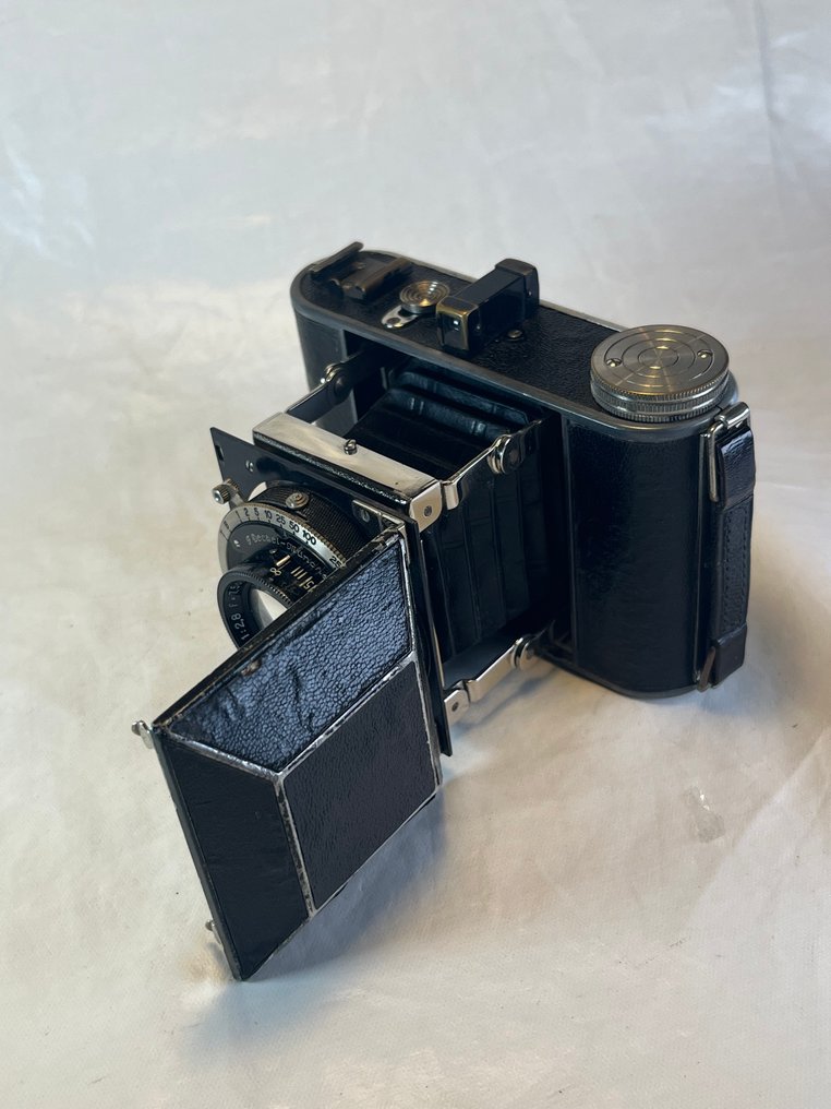 Kochmann Korelle 4.5x6 cm strut folding camera 1933 Analogue folding camera #2.1