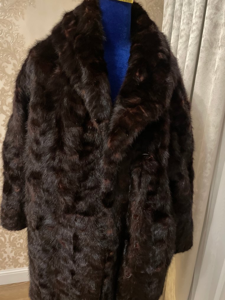 Artisan Furrier - Cappotto #2.1