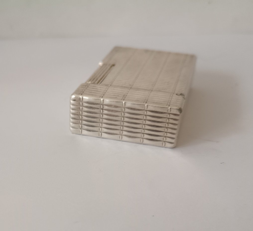 S.T. Dupont - Line 1 Silver Plated - Nincs minimálár - Öngyújtó - Ezüsttányér #4.3