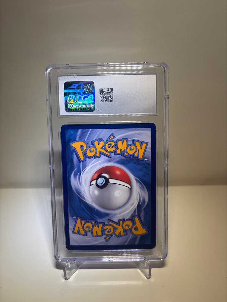 Pokémon - 1 Graded card - Naganadel & Guzzlord GX 037/061 Holo - CGC 10 #2.1