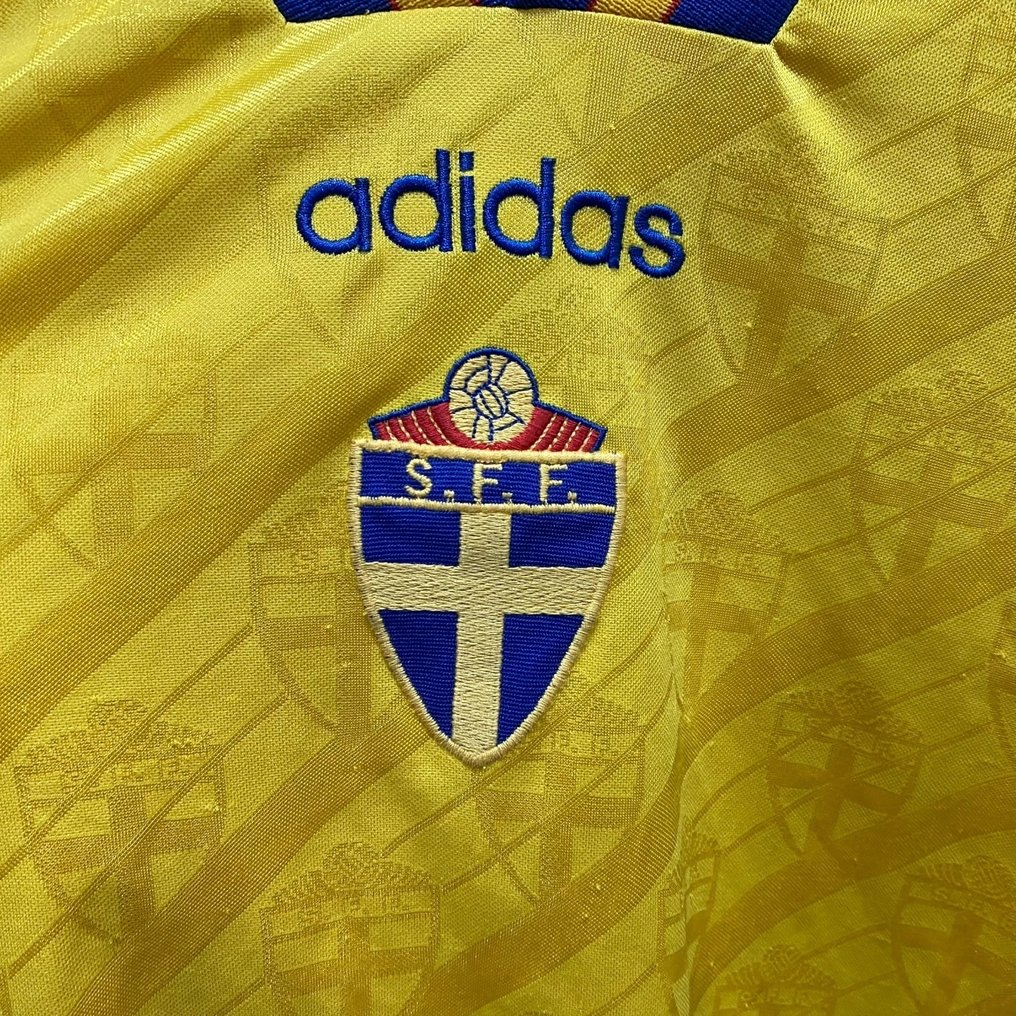 Seleccion de Suecia - 世界足球锦标赛 - 1990 - 球衣  #3.2