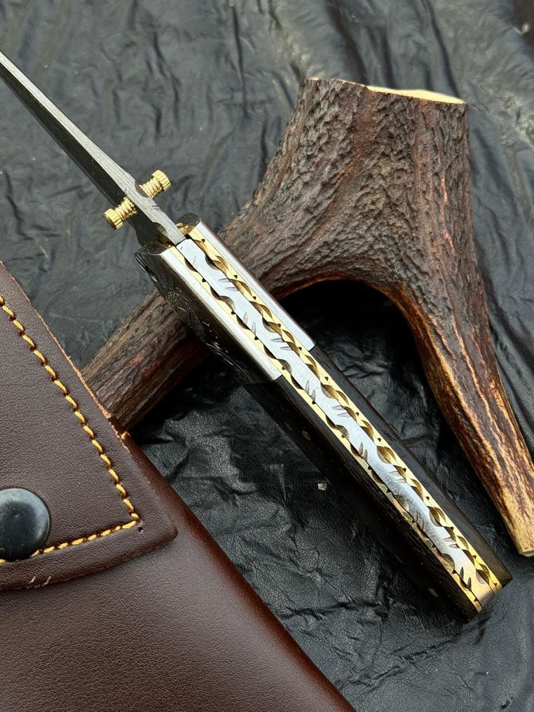 厨刀 - 厨房刀具 - 高级大马士革折叠口袋刀 – Weeing木材 - 雕刻护木柄 - 亚洲 #1.0