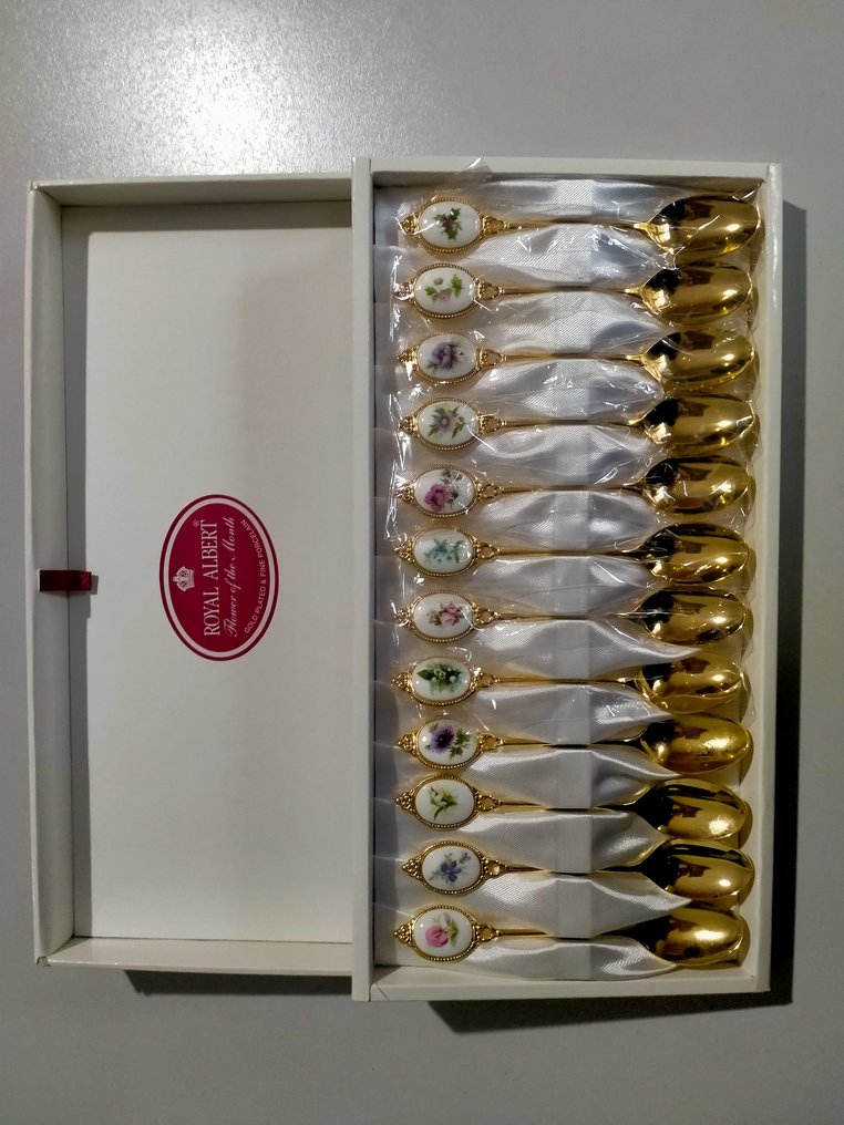 Royal Albert - Royal Albert - Σετ μαχαιροπίρουνων για 12 (12) - Μεταλλικό επίχρυσος και πορσελάνη #1.0