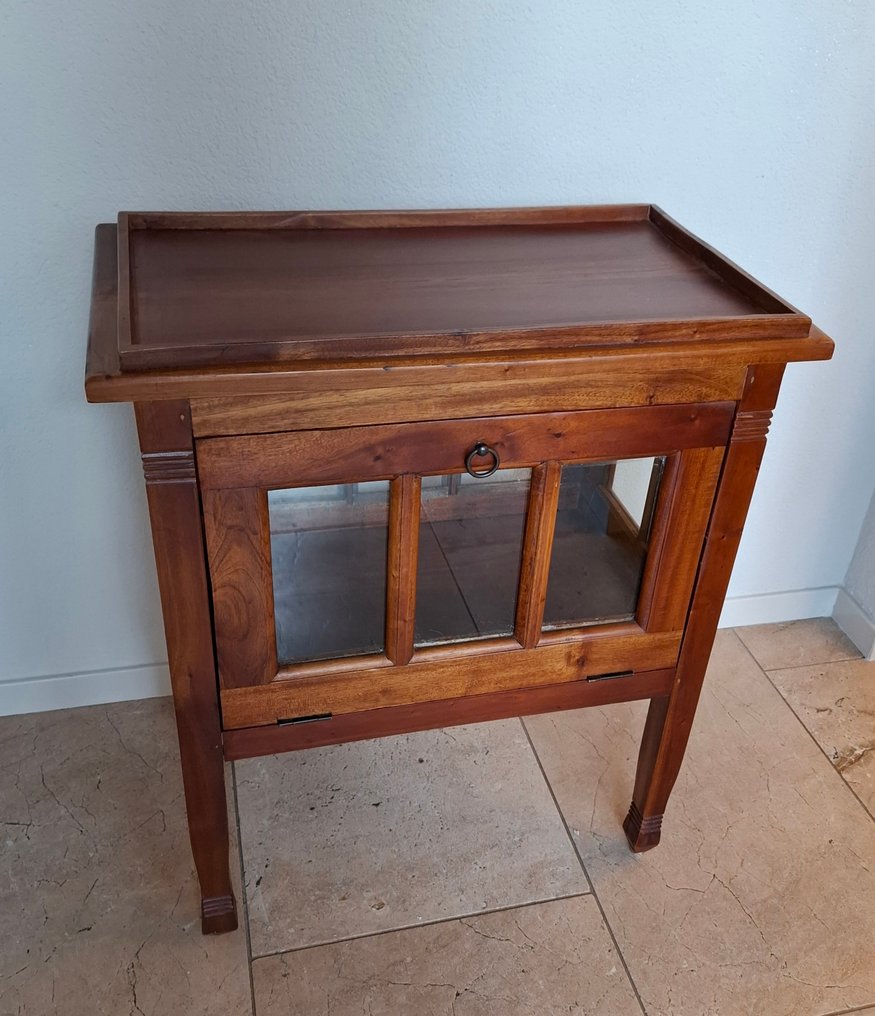 Szekrény - Hout Mahonie - Glas - A teáskészlet #1.0