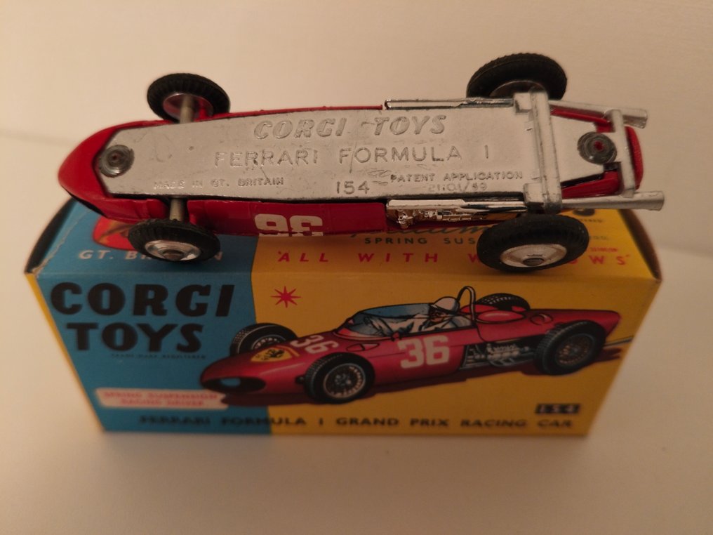 Corgi 1:43 - Modellauto - Corgi Toys 154 Ferrari Formule 1 Grand Prix raceauto #4.3