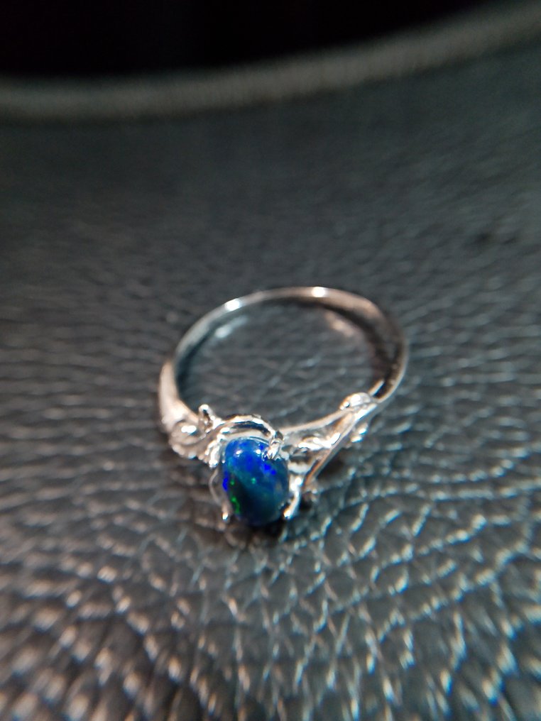 蛋白石 弧面形 - 高度: 0 mm - 宽度: 0 mm- 1.51 g - (1) #4.3