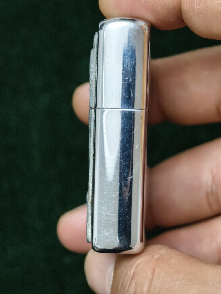 Zippo, Harley-Davidson - Harley-Davidson embossed eagle - Sem preço de reserva - Isqueiro - Aço (aço inoxidável), Chrome #2.1