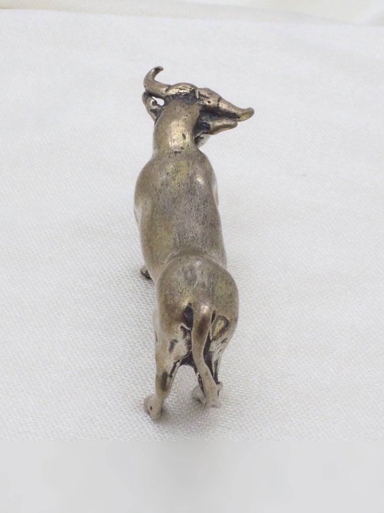 Figura en miniatura - Toro - .800 plata #3.2