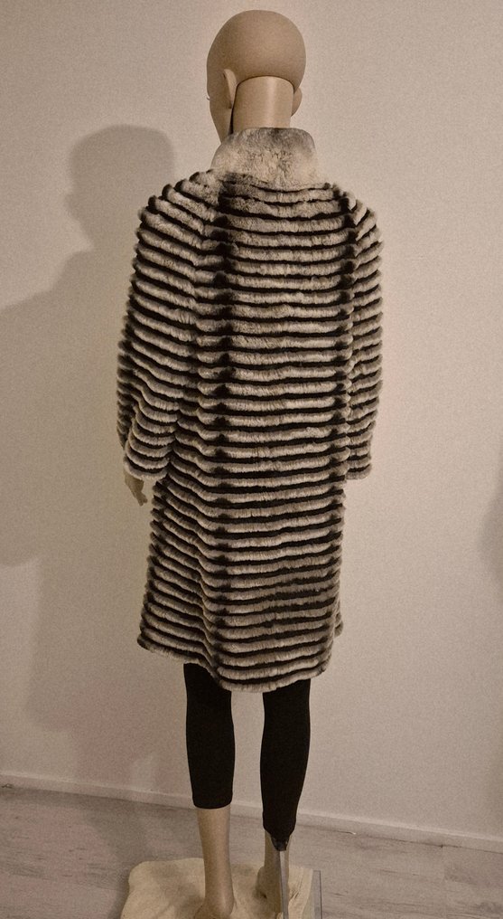 Artisan Furrier - 毛皮大衣 #1.0